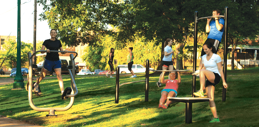 Outdoor fitness equipment in a public park. Free exercise equipment, June  16th, 2021, Placentia, California, USA Stock Photo - Alamy